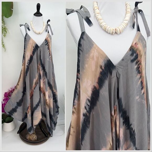 The Pō`alima Romper Cerulean Blue Gray/Pink/Charcoal Tropical Boho Wide Leg - Picture 3 of 11